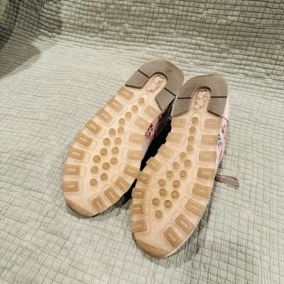 Coach Rose floral MXM Runner Sneakers woman’s 8 - Picture 7 of 10